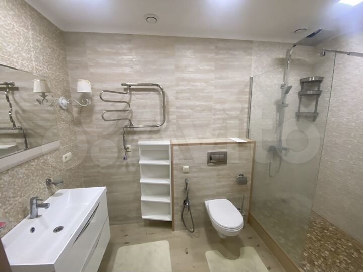 3-к. квартира, 70 м², 1/5 эт.