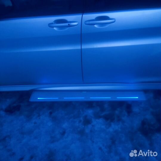 Выдвижная подножка