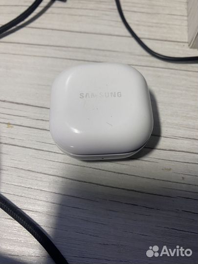 Беспроводные наушники samsung buds 2