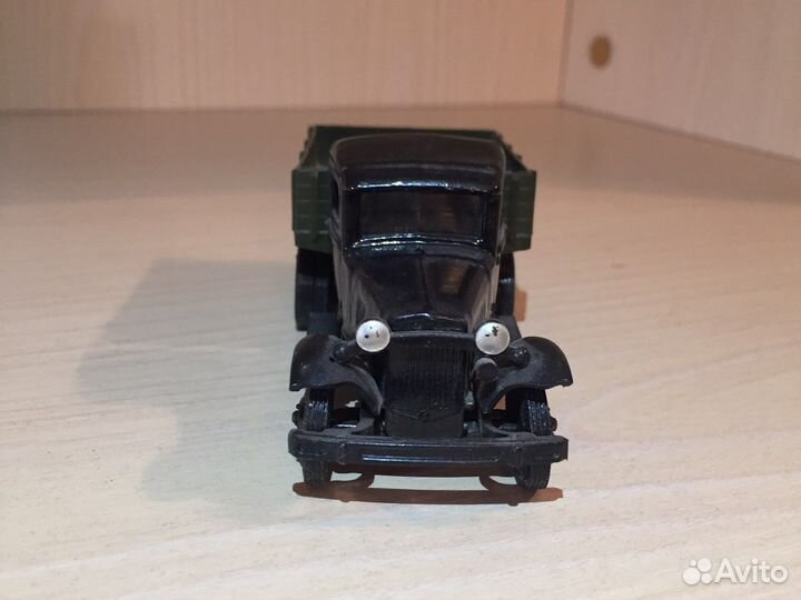 Газ-ааа (1:43)