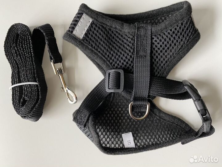 Шлейка поводком для собак и кошек размер S