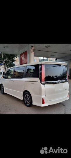 Toyota Noah, 2019