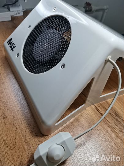 Пылесос для маникюра Max