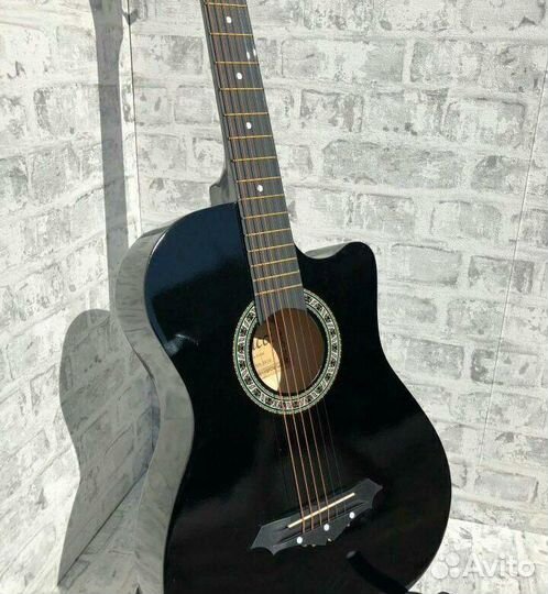 Гитара новая настроеная для всех возрастов