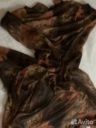 Шифон отрез новый 115*115