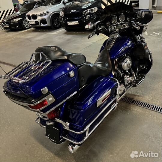 Electra Glide Ultra (Willi G)