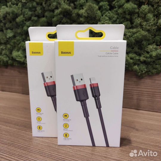 Кабель Apple iPhone USB/Lightning