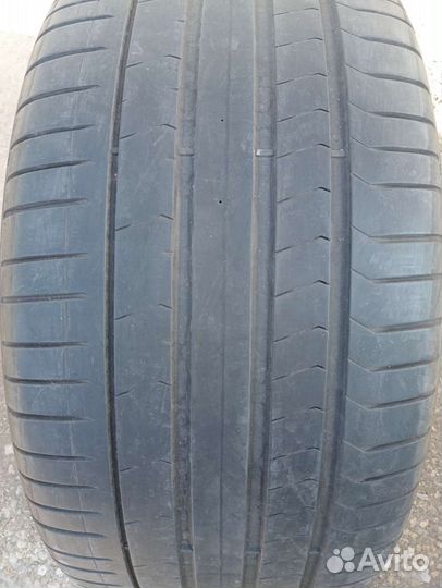 Pirelli P Zero PZ4 315/35 R21 111Y
