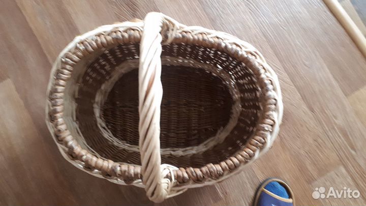 Корзины плетеные из ивы