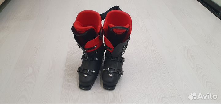 Горнолыжные ботинки