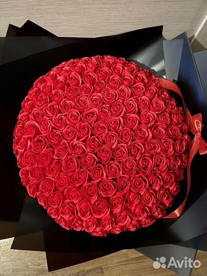 Букет из 151 розы