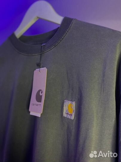 Лонгслив Carhartt на руках два цвета