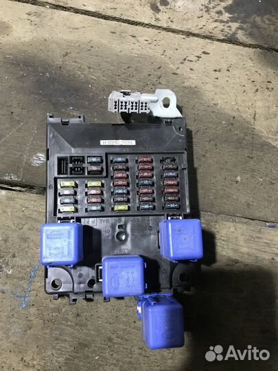 Блок предохранителей Nissan Almera