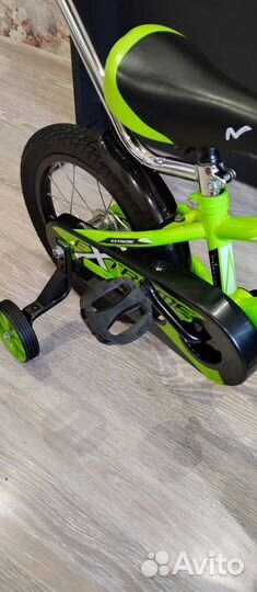 Детский трехколесный велосипед
