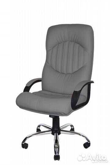 Офисное кресло