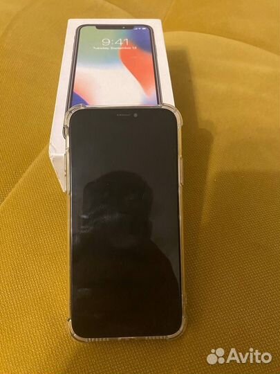 iPhone X, 64 ГБ