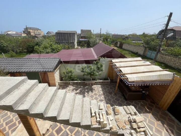 Дом 187 м² на участке 10 сот.