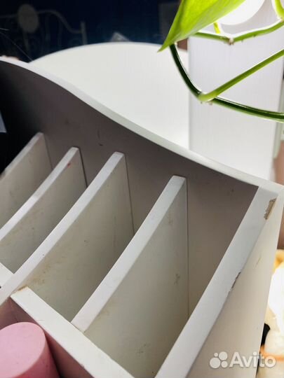 Комод для косметики