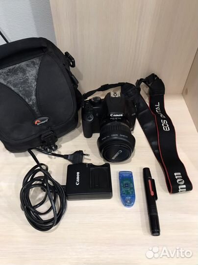 Зеркальный фотоаппарат canon 1000 d