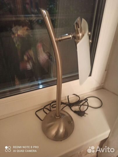 Лампа настольная