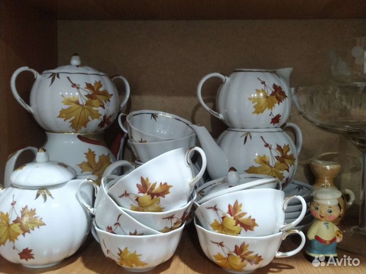 Сервиз чайный клён,лебеди хрустальные и др
