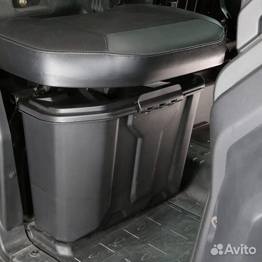 Кофр багажный под сиденье пассажира BRP 715003314
