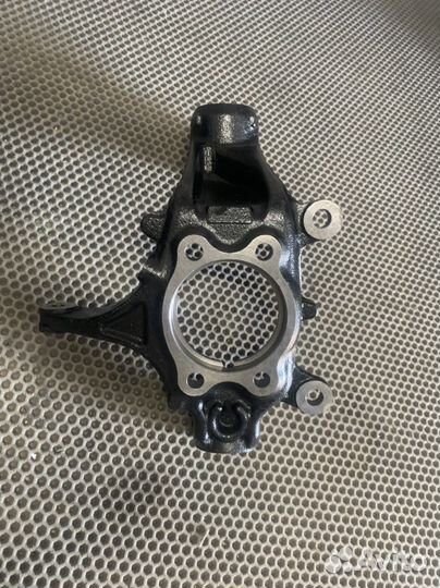 Поворотный кулак Qashqai 2 X-Trail 2014-2023