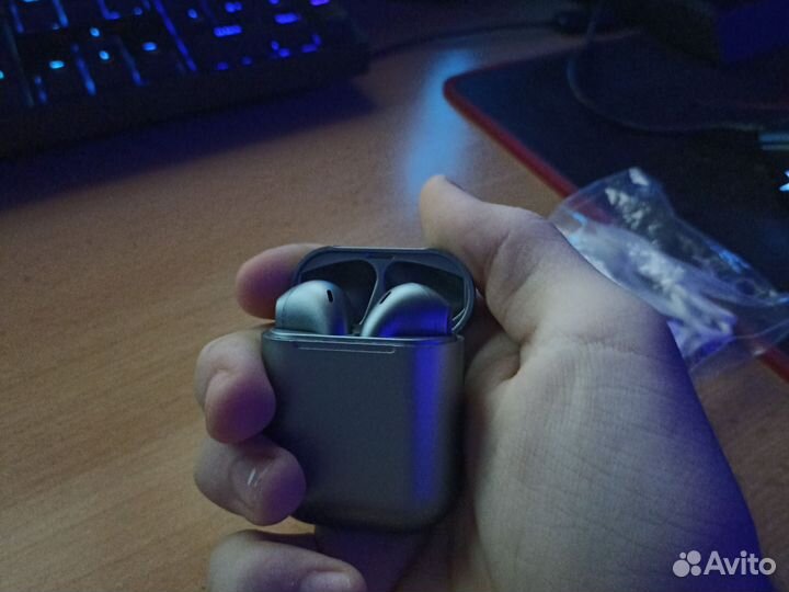 Беспроводные наушники