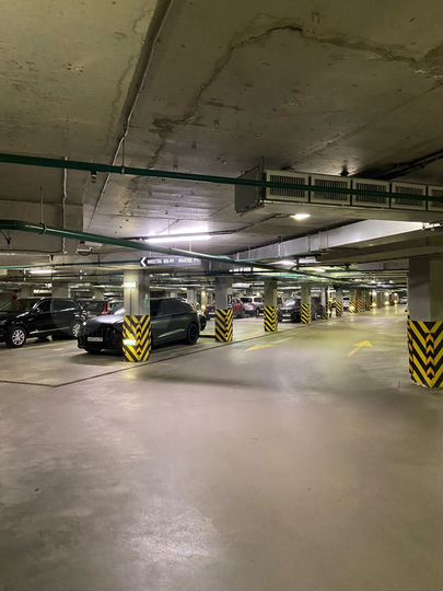 Машиноместо, 18 м²