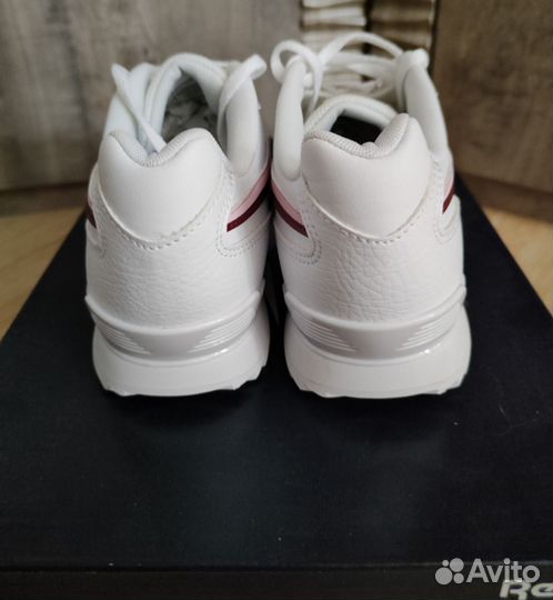 Кроссовки Reebok
