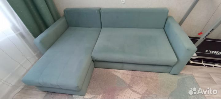 Большой угловой диван