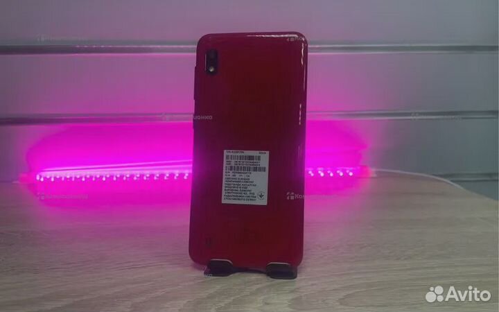 Samsung Galaxy A10, 2/32 ГБ