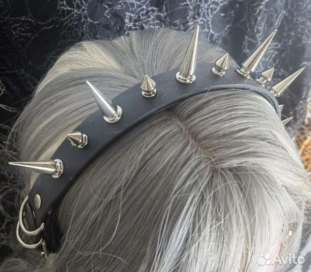 Обруч на голову с шипами