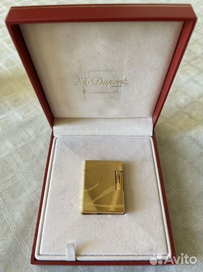Зажигалка S. T. Dupont