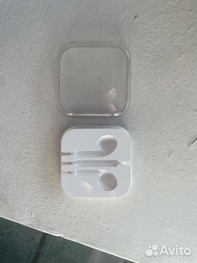 Чехол для наушников airpods