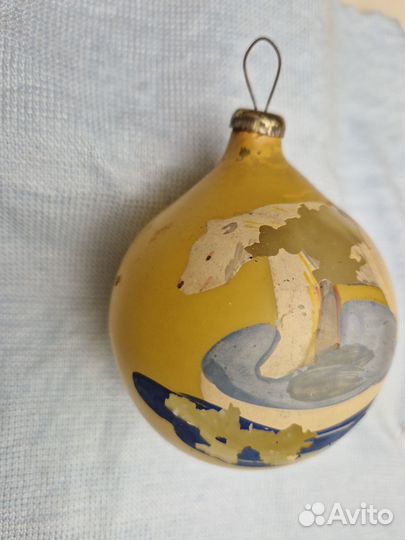 Елочные игрушки СССР шар с белым медведем
