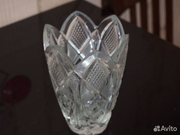Вазы хрустальные