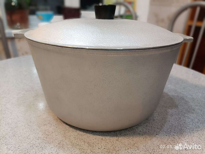 Кастрюля алюминиевая литая, 6 литров