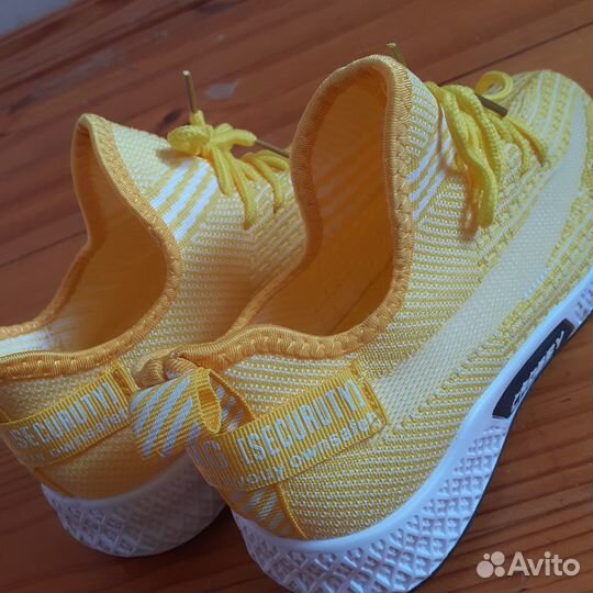 Новые Кроссовки crosby