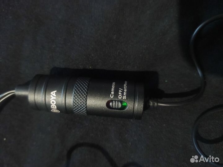 Петличный микрофон boya