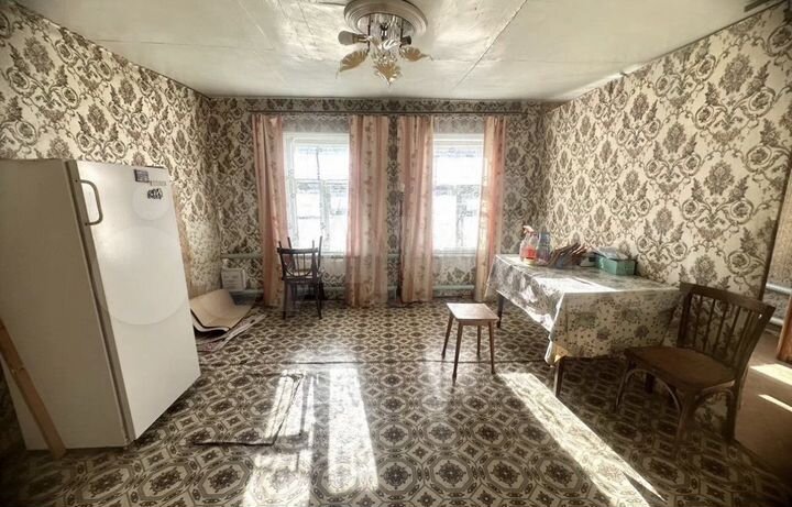 2-к. квартира, 32 м², 1/1 эт.