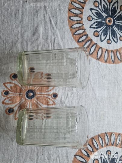 Посуда, тарелки, столовые приборы, стаканы,рюмки