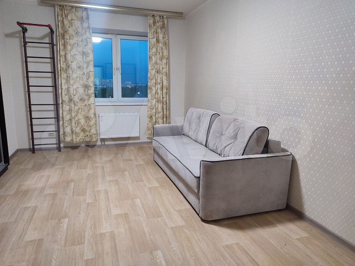 1-к. квартира, 46 м², 10/16 эт.