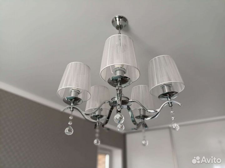 Люстра потолочная