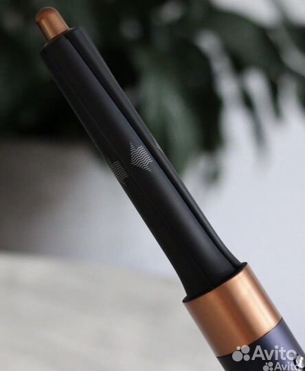 Стайлер dyson новый