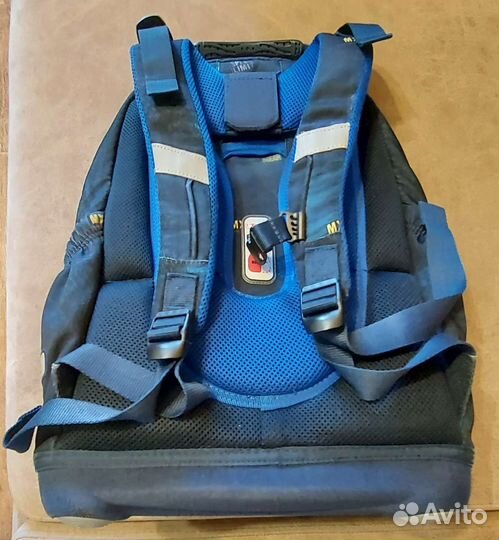 Рюкзак школьный для мальчика ортопедический