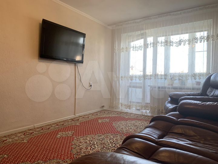 2-к. квартира, 54 м², 9/9 эт.