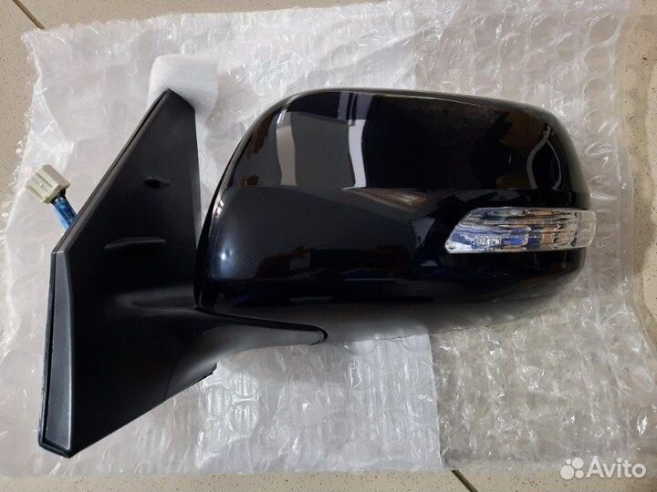 Зеркало заднего вида левое Тoyota Land Cruiser 200