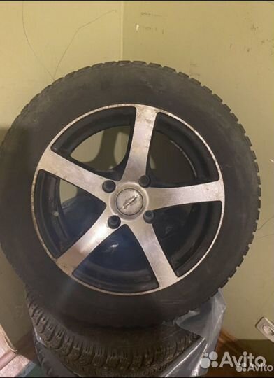 Шины диски колëс 195 60 Р15