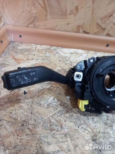 Подрулевой переключатель Шлейф Октавия А5